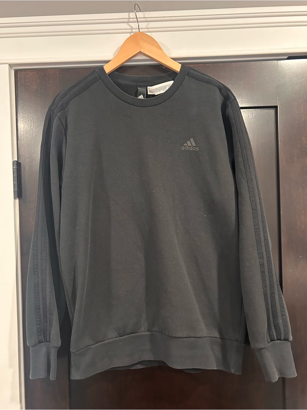 Adidas Size Medium Men's Crewneck Sweatshirt